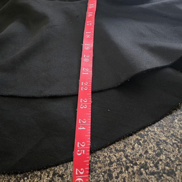 Vintage Flair Women's L Black Peplum Top V Neckline Peekaboo Back Sleeveless USA - Picture 9 of 11